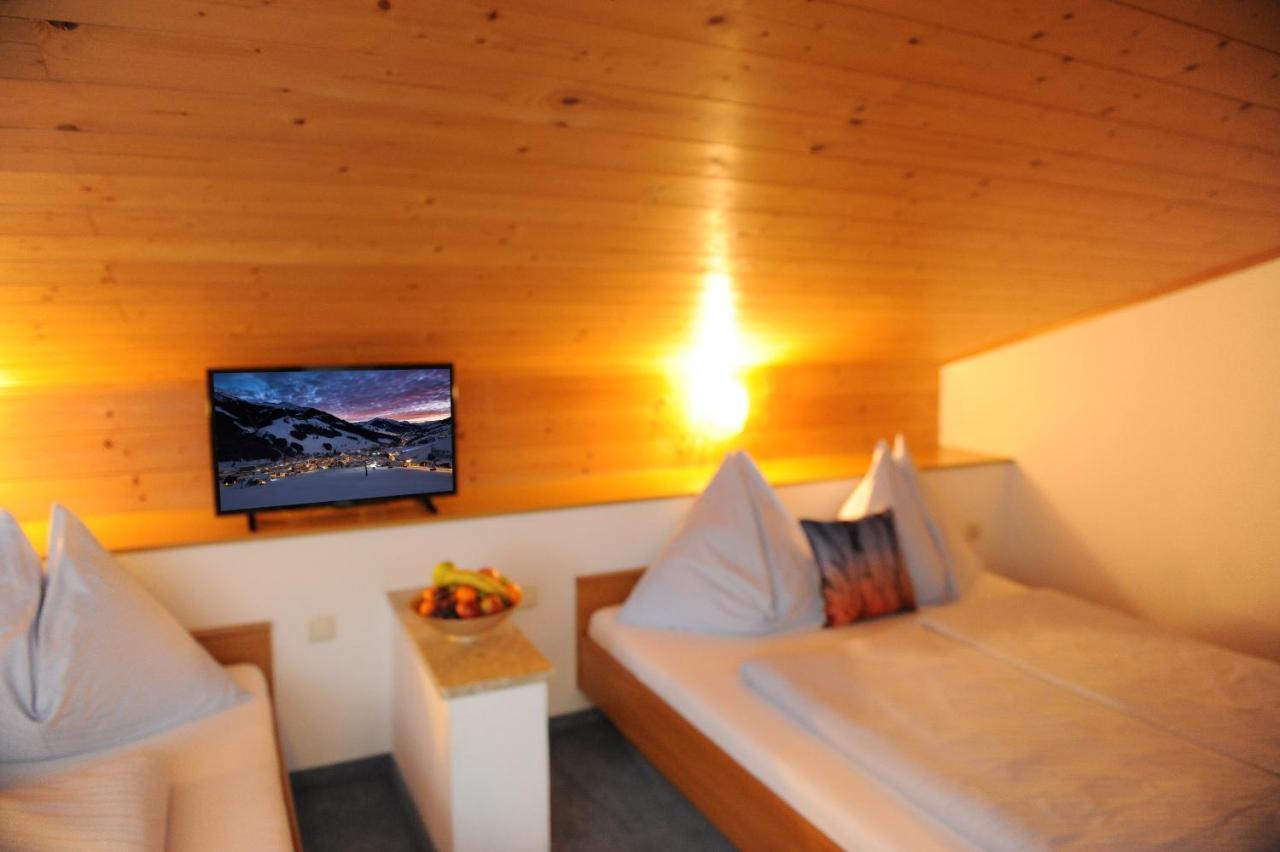 Gaestehaus Standardhaus Saalbach-Hinterglemm Kültér fotó
