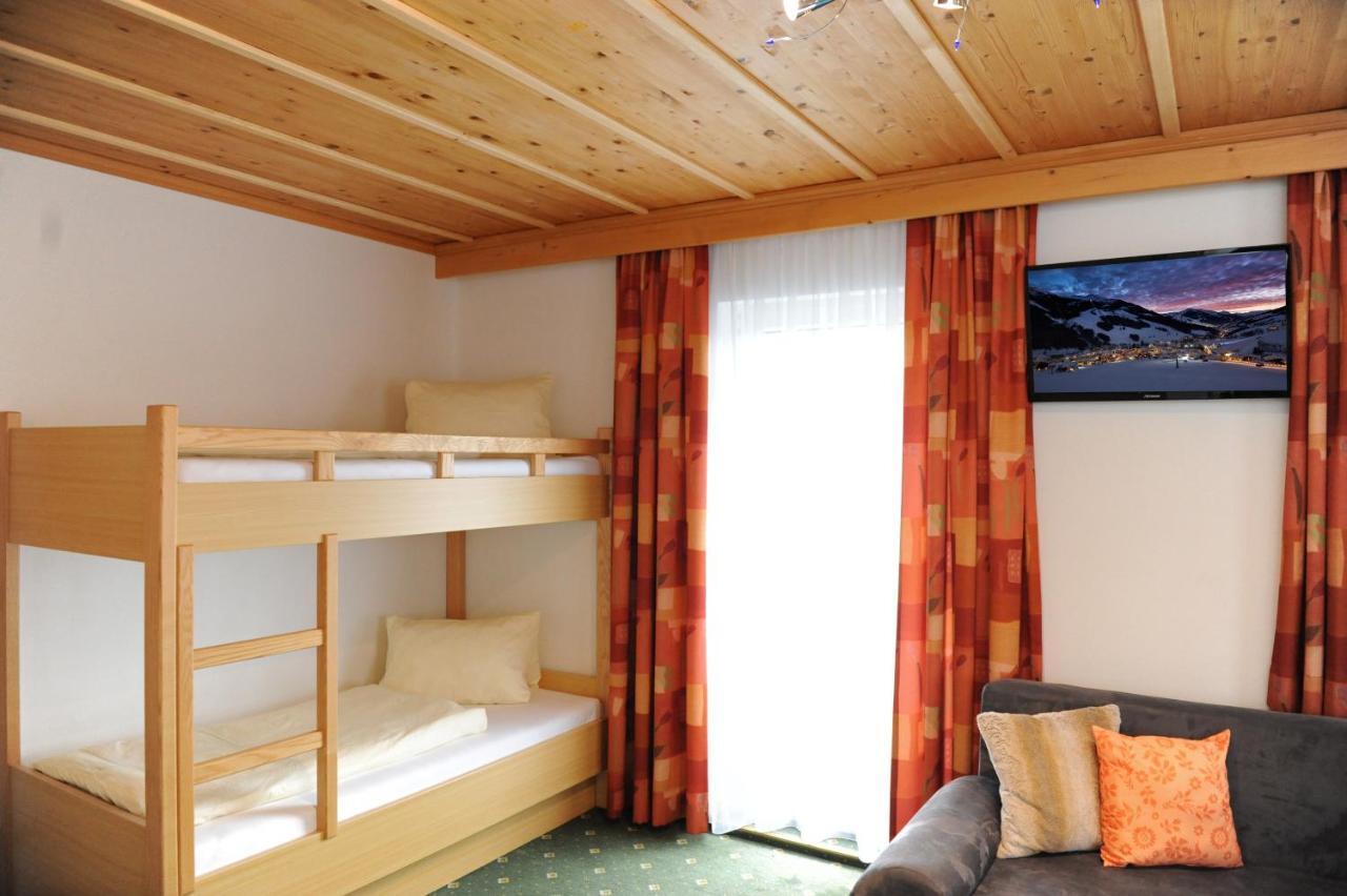 Gaestehaus Standardhaus Saalbach-Hinterglemm Kültér fotó