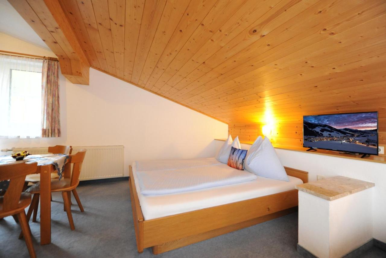 Gaestehaus Standardhaus Saalbach-Hinterglemm Kültér fotó